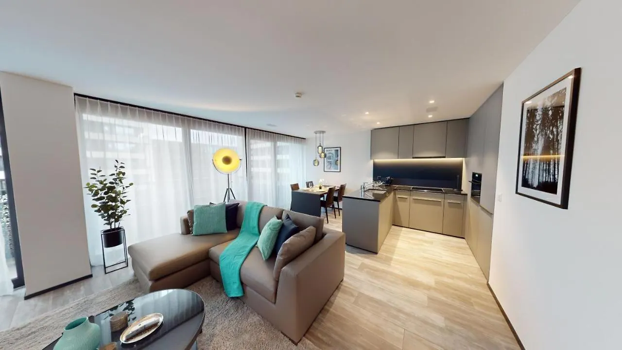 Spacious 1 Bedroom Apartment With Balcony Zurich